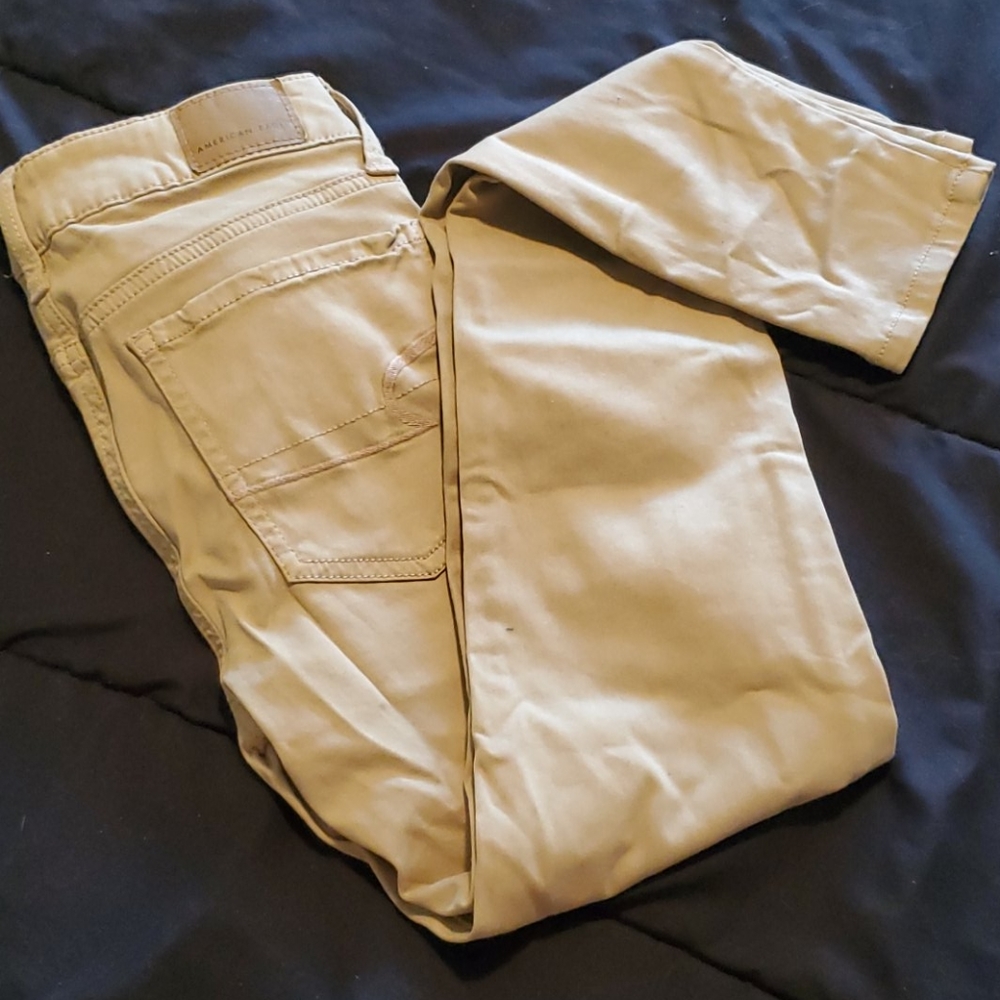 American Eagle Super Stretch Khaki Jeans